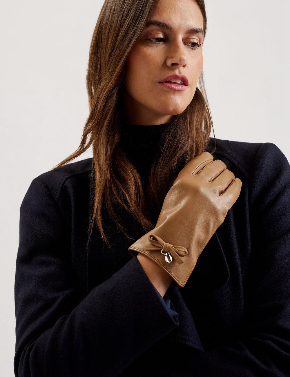 Camel Women Ted Baker SHERYYS - Bow Detail Soft Leather Gloves | SA  ZER-032941