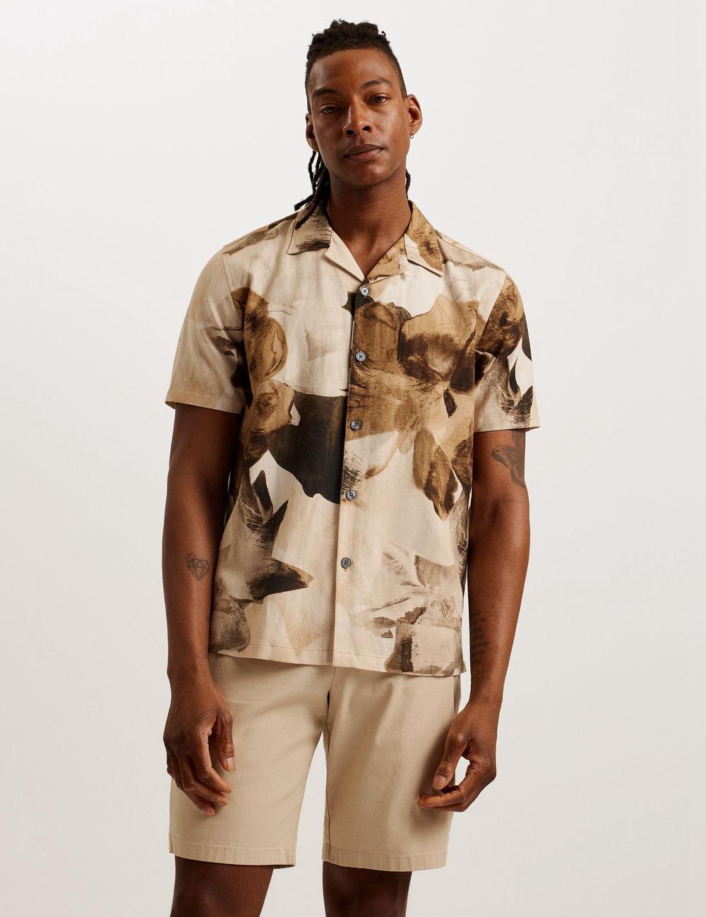 Ecru Men Ted Baker HENRIS - Short Sleeve Relaxed Floral Print Casual Shirts | SA  HRU-964380