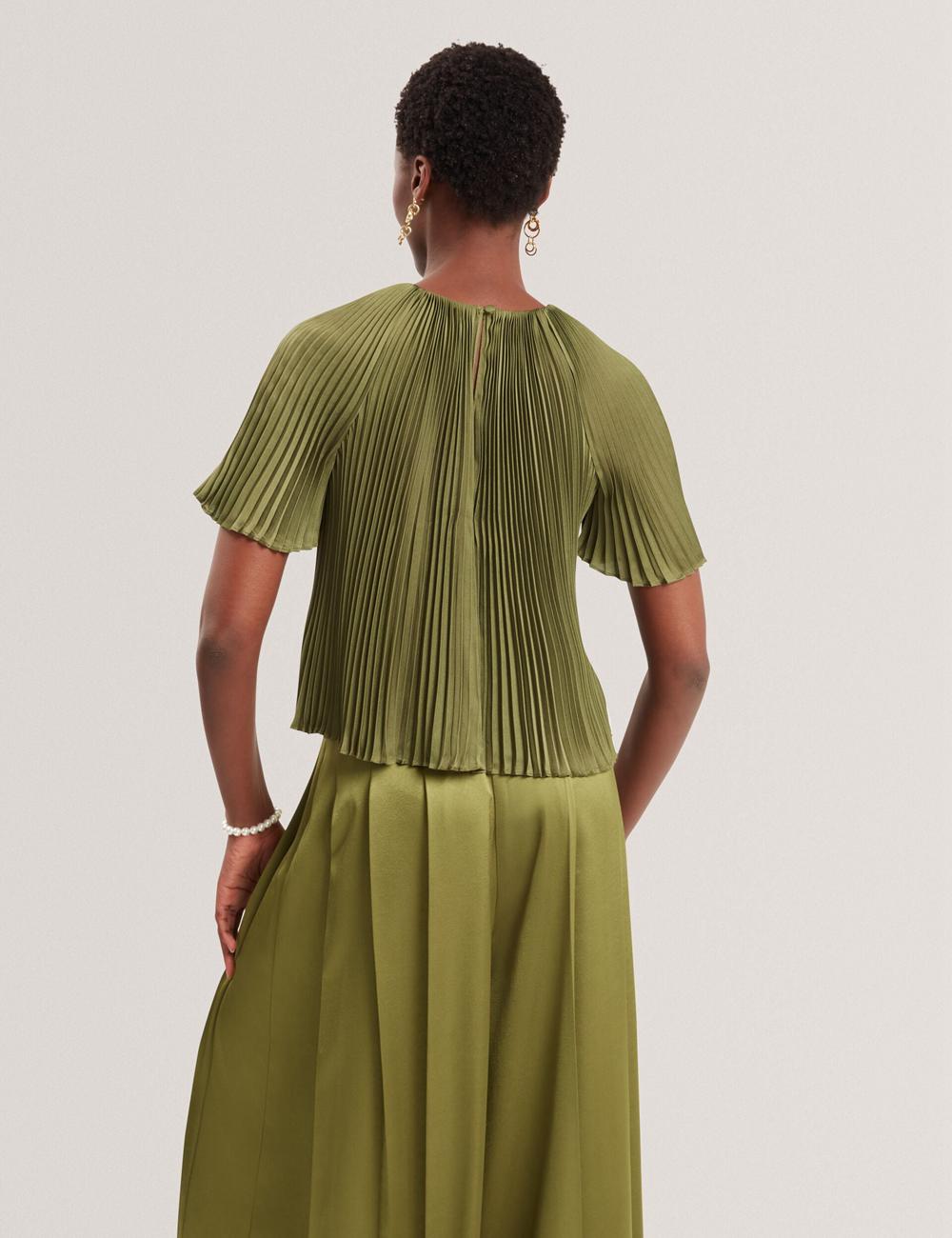Green Women Ted Baker LIONAA - Floral Graphic Pleated Satin Short Sleeve Blouses | SA  KQB-325641