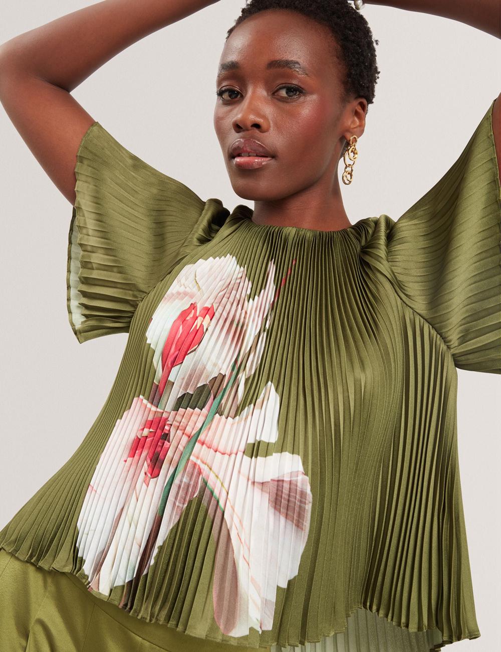 Green Women Ted Baker LIONAA - Floral Graphic Pleated Satin Short Sleeve Blouses | SA  KQB-325641