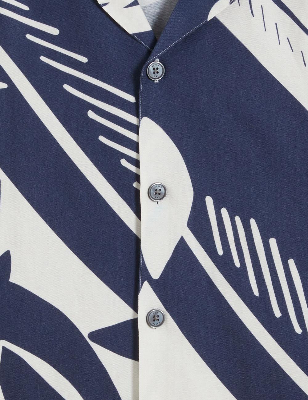Mid-Navy Men Ted Baker HEUKELS - Short Sleeve Relaxed Fish Print Casual Shirts | SA  XNS-702596