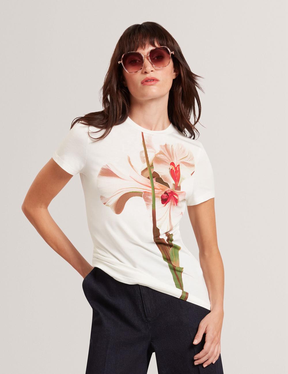 Nude-Pink Women Ted Baker MEELIEE - Floral Graphic Fitted Crew Neck T-Shirts | SA  WML-357284