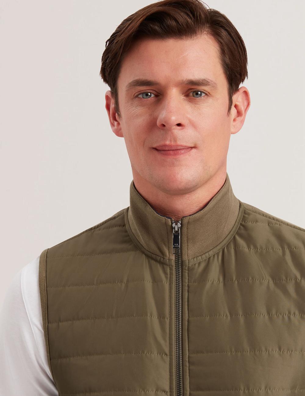 Olive Men Ted Baker ATHO - Quilted Funnel Neck Zip-Up Gillets | SA  QWI-483701